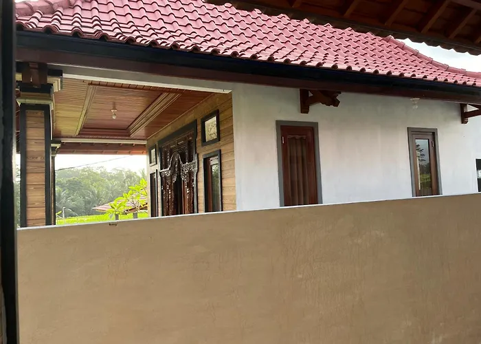 Nano Ari House Villa *